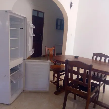 Saba Saba Home Stay